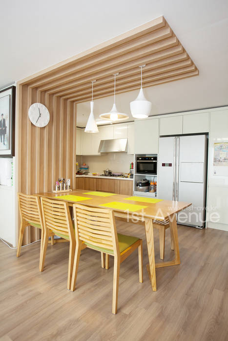 러블리한 다락방이 있는 인테리어, 퍼스트애비뉴 퍼스트애비뉴 Modern style kitchen
