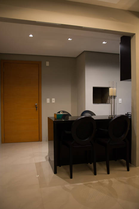 Apartamento de Casal Masculino, arquiteta aclaene de mello arquiteta aclaene de mello Minimalist dining room