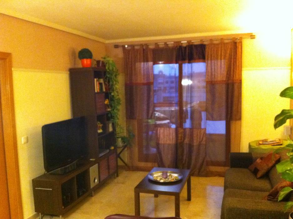 Ático RJ, en Catarroja, acertus acertus Colonial style living room