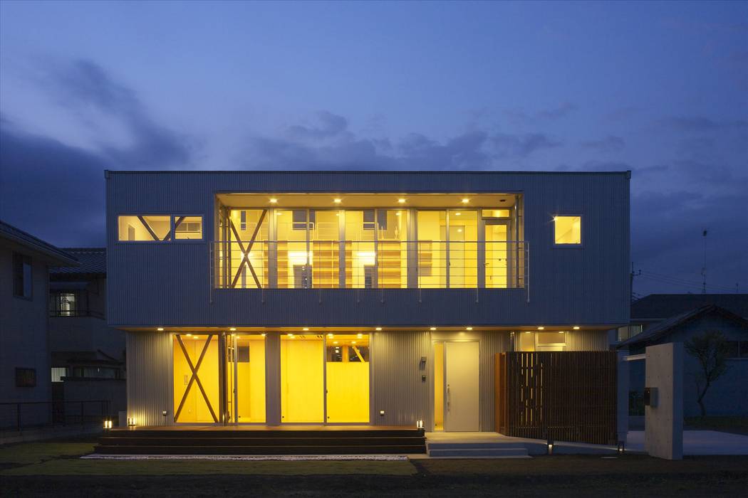 安塚の家, SPACE DESIGN STUDIO SPACE DESIGN STUDIO Rumah Modern Besi/Baja