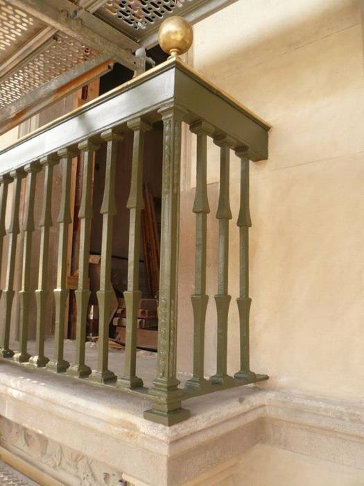 Restauración Fachada Casa Bonet en Barcelona Estudio Arquitectura Ricardo Pérez Asin Balcones y terrazas de estilo clásico