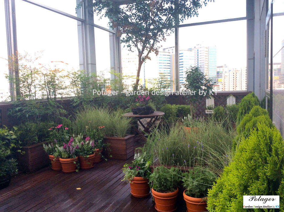 성수동 사무실 베란다 정원 디자인 및 시공 [Office Balcony Garden], Potager Potager Hiên, sân thượng phong cách kinh điển