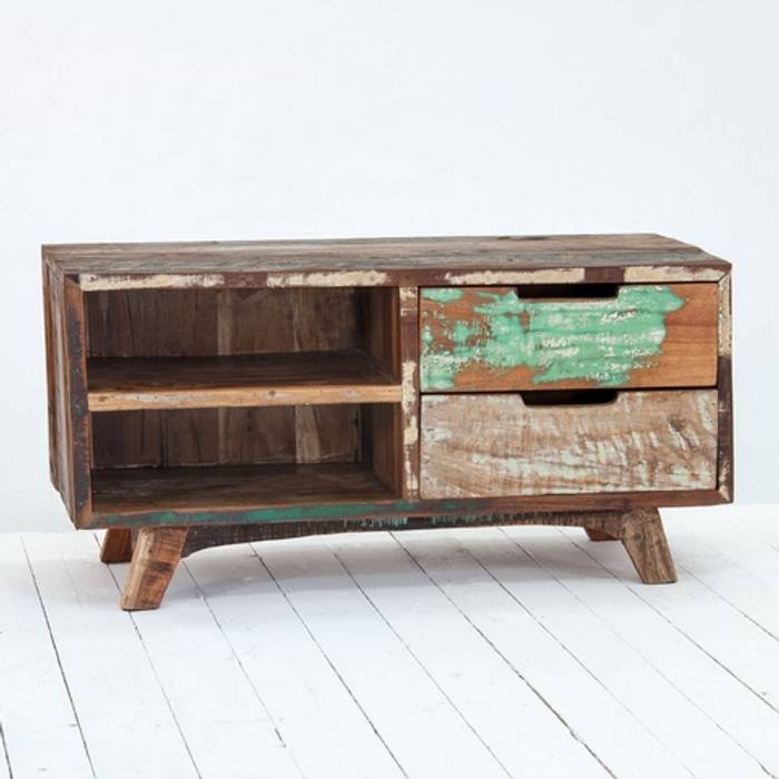 Marius Driftwood Reclaimed Wood TV Cabinet homify Living room Wood Wood effect TV stands & cabinets