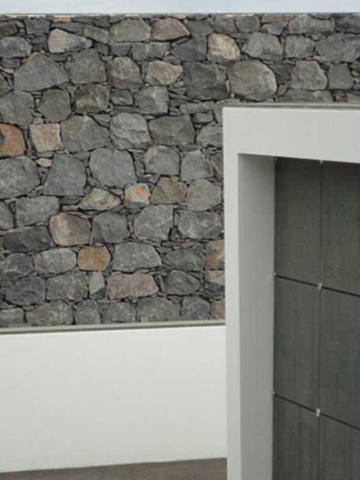 Cemitério do Caniçal, Ilha da Madeira Jardins modernos por eternamente.pt Moderno