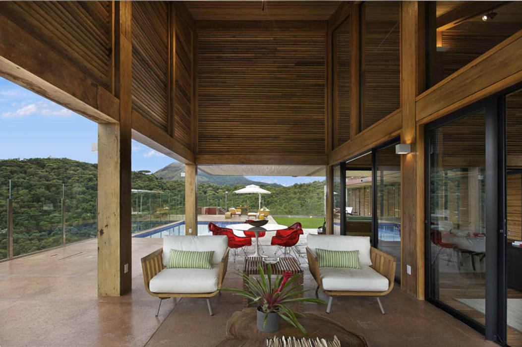 Mountain House, David Guerra Arquitetura e Interiores David Guerra Arquitetura e Interiores Rustic style houses