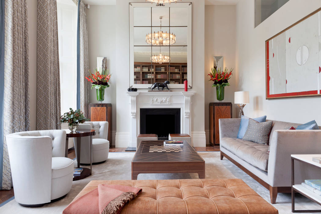Lancasters Show Apartments - Living Room and Study LINLEY London Гостиная в стиле модерн