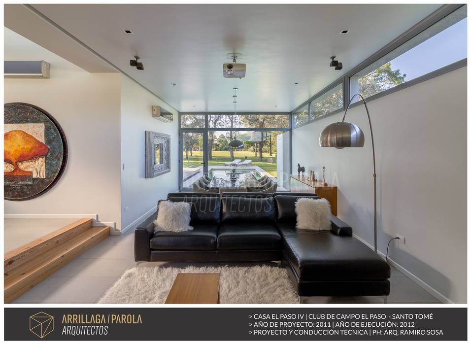 Casa El paso IV, ARRILLAGA&PAROLA ARRILLAGA&PAROLA Livings modernos: Ideas, imágenes y decoración
