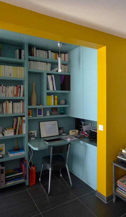 homify Modern Study Room and Home Office MDF