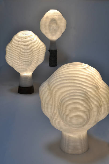 BONSAI LAMP すがたかたち モダンスタイルの 玄関&廊下&階段 木材・プラスチック複合ボード 照明