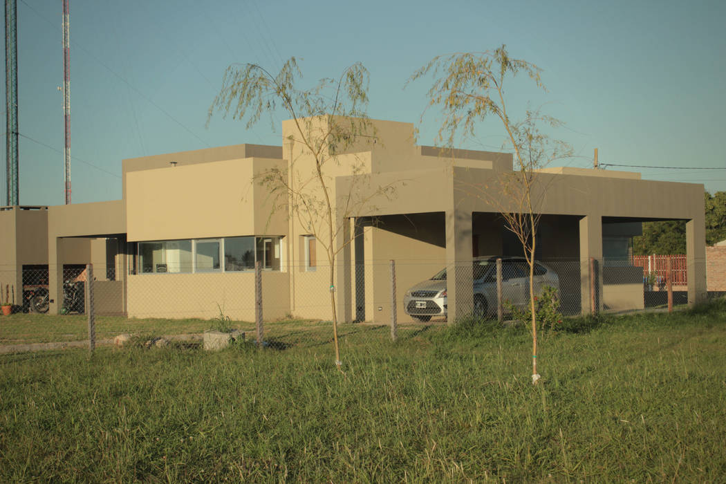 CASA MJM, JORGELINA ALVAREZ I arquitecta I JORGELINA ALVAREZ I arquitecta I Minimalist house