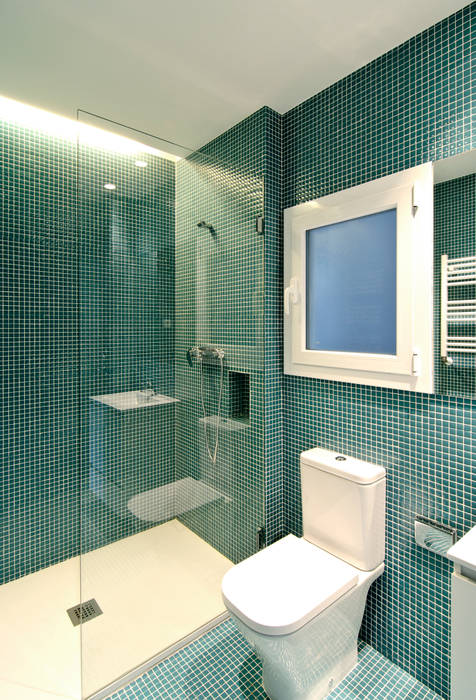 REFORMA GARMENDIA ARQUITECTOS RIPA, Garmendia Cordero arquitectos Garmendia Cordero arquitectos Modern bathroom