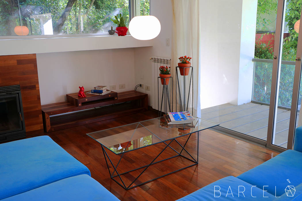 MESA RATONA RAVAL, Barcelò. diseño en hierro Barcelò. diseño en hierro Living room Iron/Steel Side tables & trays