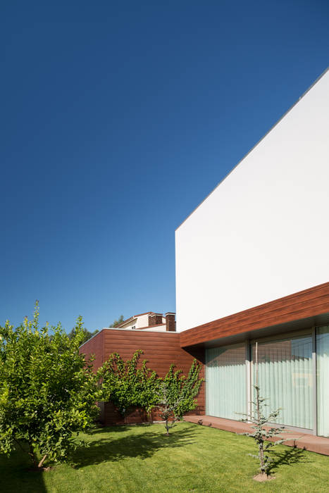 by FRARI - architecture network