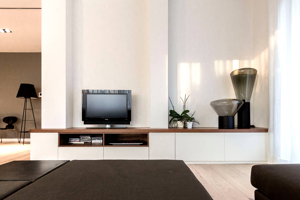 Appartamento Residenziale - Cernobbio 2015, Galleria del Vento Galleria del Vento Modern living room