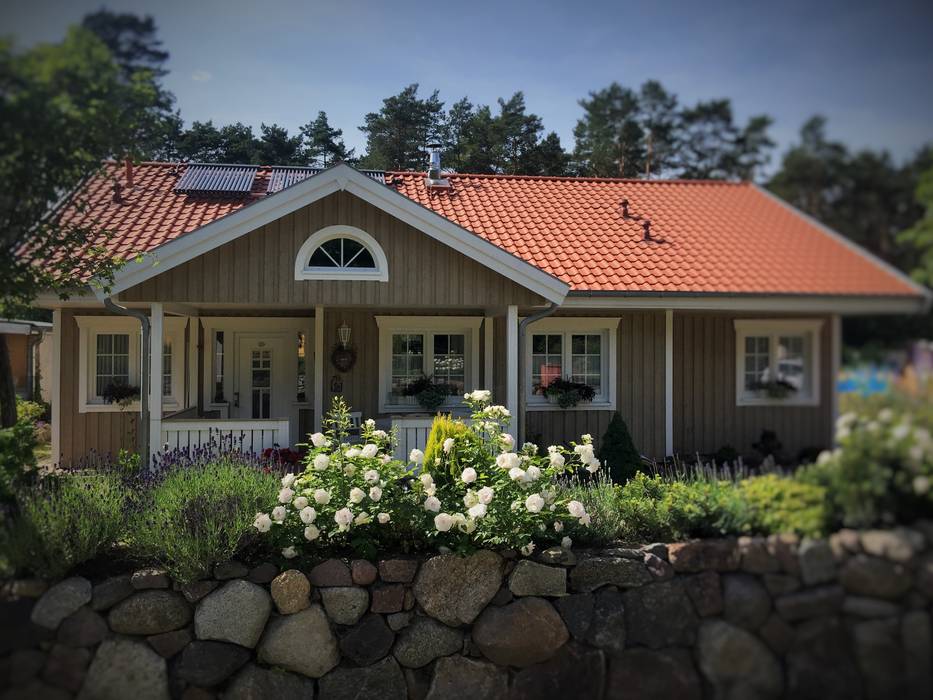 "Dornröschenschloss", miacasa miacasa Casas de estilo rural