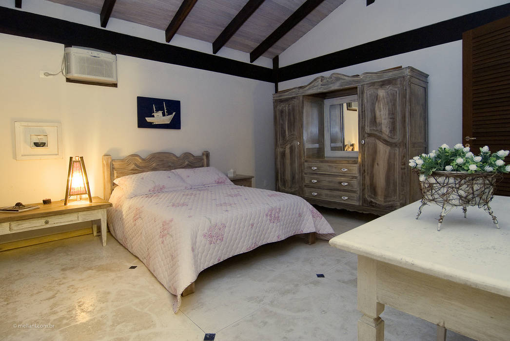 Casa da Praia, Mellani Fotografias Mellani Fotografias Tropical style bedroom
