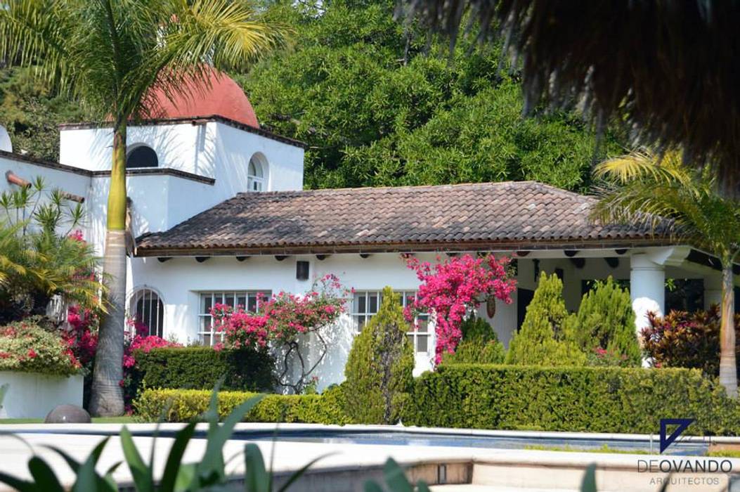 COUNTRY HOUSE IN MALINALCO MEXICO, De Ovando Arquitectos De Ovando Arquitectos Kolonialne domy