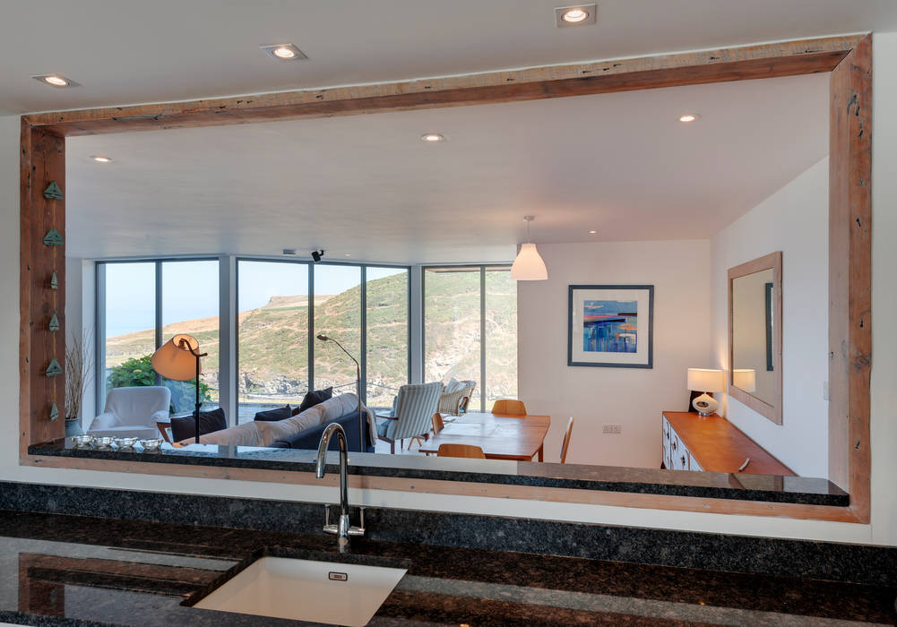 Rockside, Polzeath, Cornwall, Trewin Design Architects Trewin Design Architects Modern kitchen