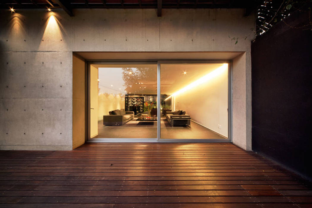 Casa Galeana grupoarquitectura Salones minimalistas