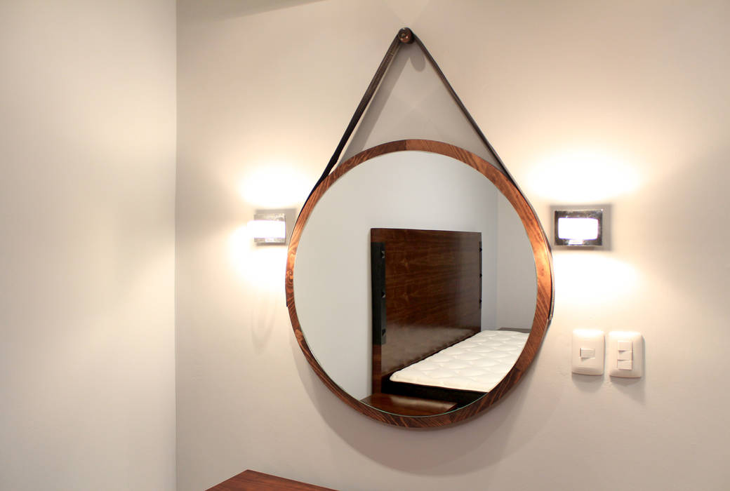 Espejo redondo de pared D.I. Pilar Román Habitaciones de estilo industrial
