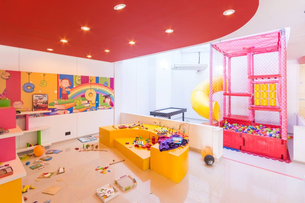 LOCAL DE JUEGO PARA NIÑOS / KIDSLANDIA, CELOIRA CALDERON ARQUITECTOS CELOIRA CALDERON ARQUITECTOS Commercial spaces Event venues