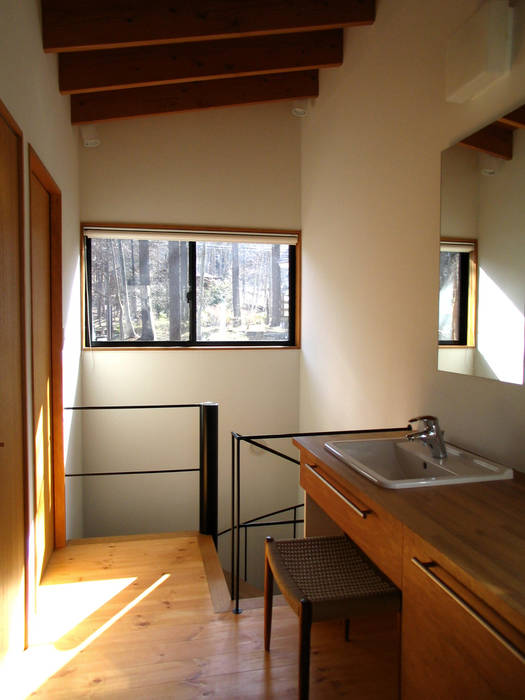 軽井沢の家, 暮らしの醸造所 暮らしの醸造所 Eclectic style bathroom