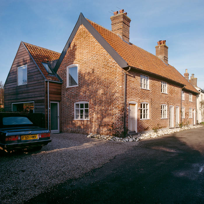 Exterior of the Old Hall in Suffolk Nash Baker Architects Ltd Modern houses Bricks