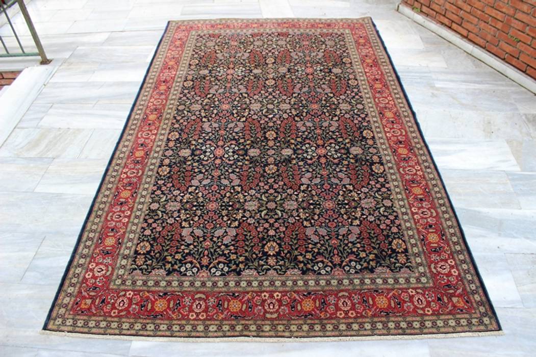 Turkish Hereke Rug Heritage Nomadic Art Gallery