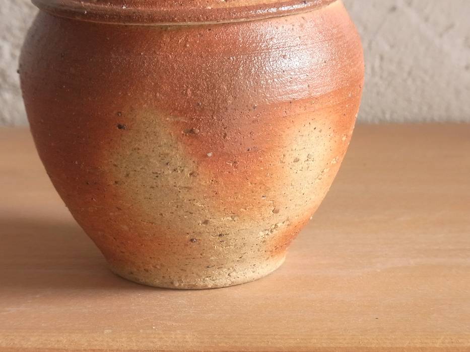 salt pot - 塩壷, 川尻製陶所 - kawajiri Earthenware Factory 川尻製陶所 - kawajiri Earthenware Factory 和風の キッチン 陶器 キッチン用具