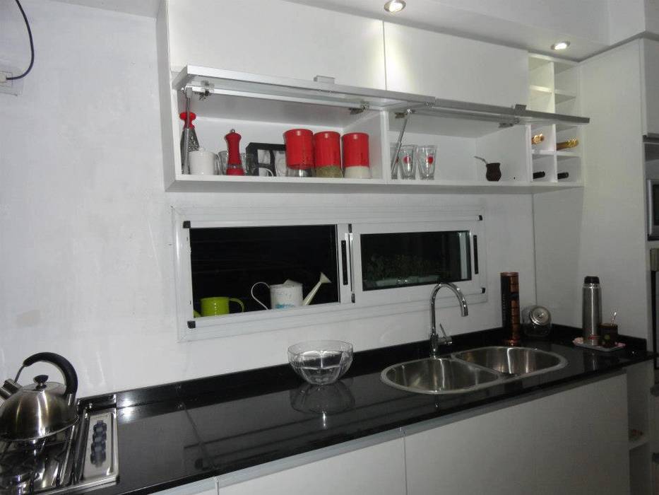 REMODELACION COCINA, benedettidisegno benedettidisegno Cocinas modernas: Ideas, imágenes y decoración