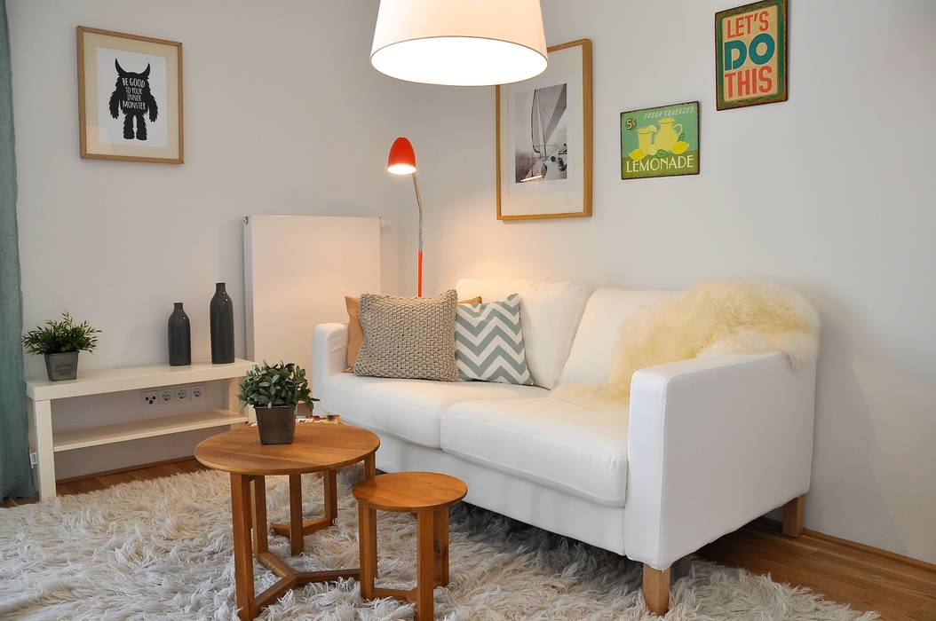 Country Style Living Room By Karin Armbrust Home Staging Country