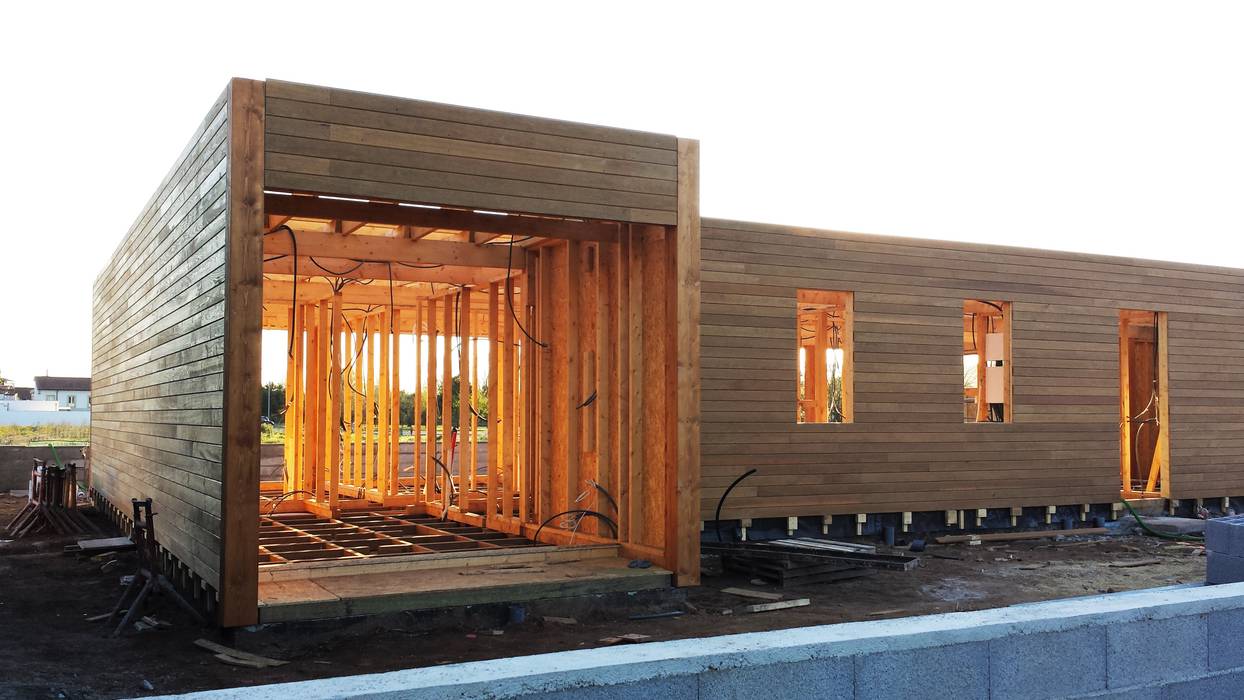 Lethes House Maisons modernes Bois Effet bois