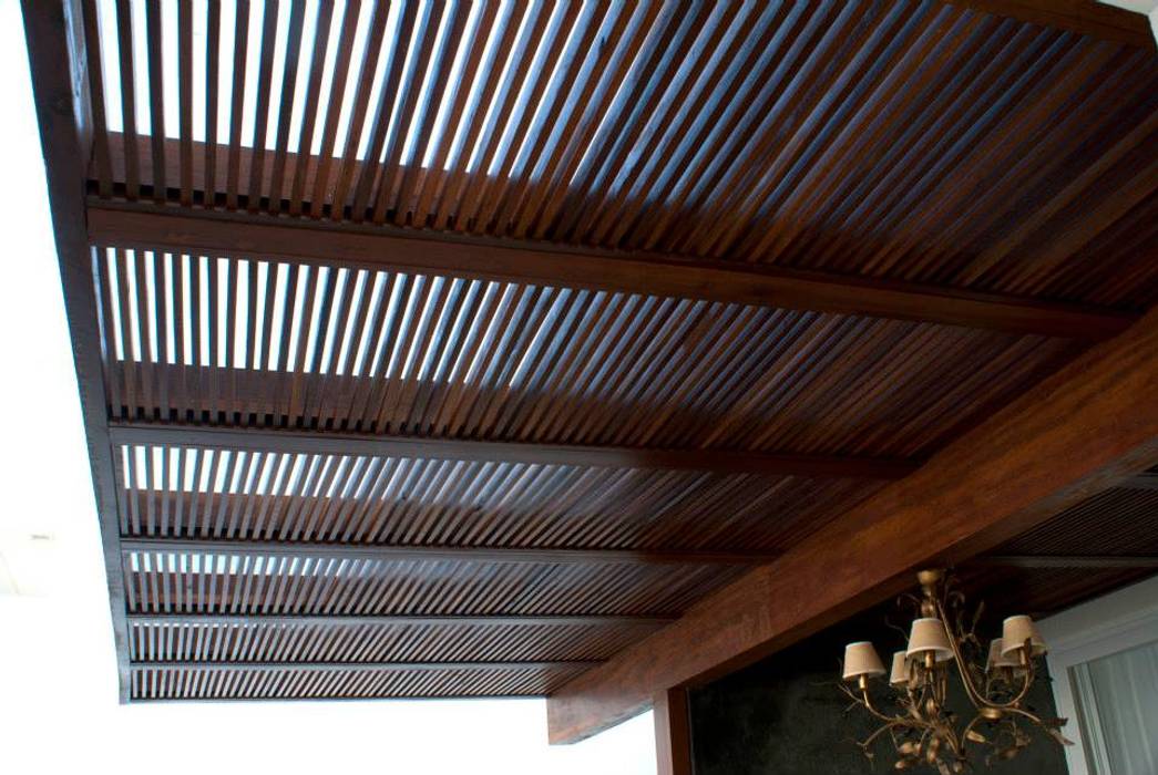 Detalhe Pergolado WB Arquitetos Associados Varandas, alpendres e terraços modernos Madeira Efeito de madeira