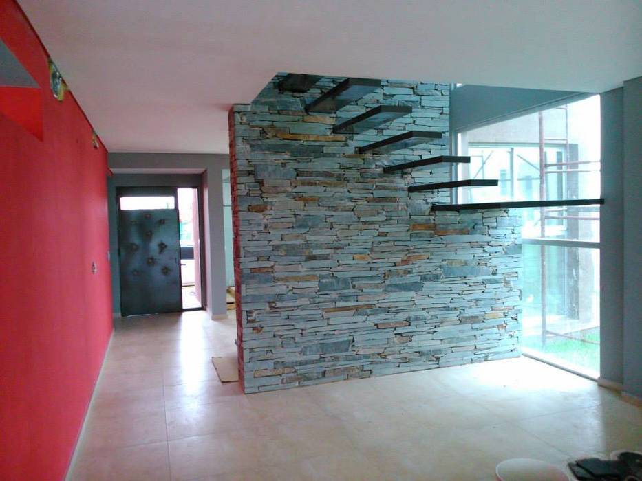 Vivienda unifamiliar_ Barrio Los Troncos, DIMOLAGRILLO ARQUITECTOS DIMOLAGRILLO ARQUITECTOS