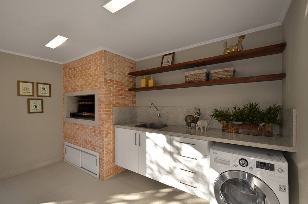 Renovação Pátio - Bairro Lindoia, Stefani Arquitetura Stefani Arquitetura Cocinas de estilo rústico Tablero DM Fregaderos y grifería