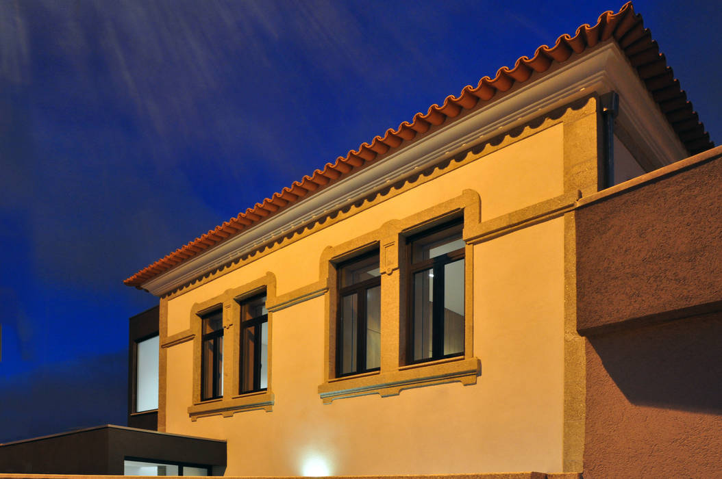 Vila Margarida, INSIDE arquitectura+design INSIDE arquitectura+design Modern houses