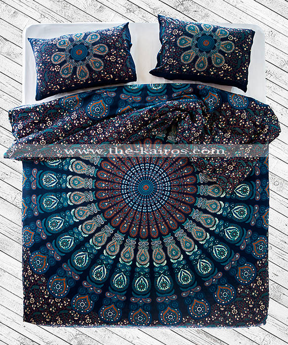 Vayu Mandala Duvet Cover - Mandala Designs For Your Home, THE KAIROS THE KAIROS Camera da letto in stile mediterraneo Cotone Rosso Tessili