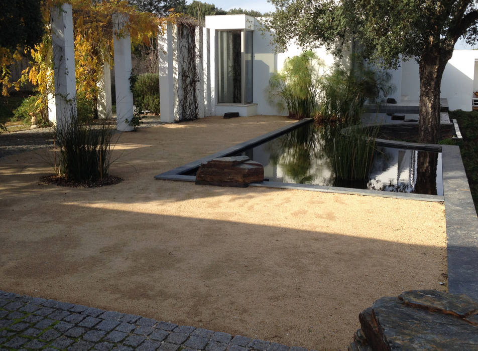 Water mirror, Atelier Jardins do Sul Atelier Jardins do Sul Eclectic style garden