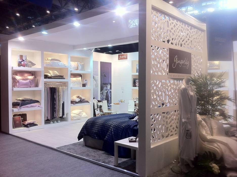 Maison and Objet Paris January 2016 full stand Gingerlily Dormitorios clásicos