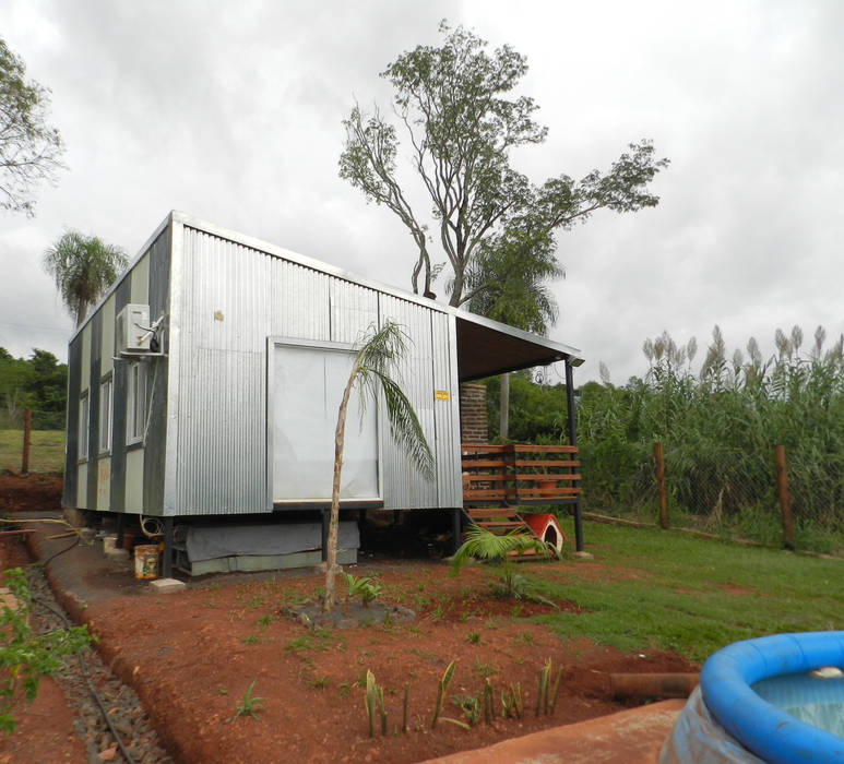 Roga Po. Una casa construida por su propio dueño, ENNE Arquitectura ENNE Arquitectura Minimalistische Häuser