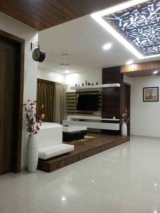 SURYAM, PADARRPAN ARCHITECTS PADARRPAN ARCHITECTS Modern living room Property,Building,Houseplant,Wood,Interior design,Lighting,Hall,Architecture,Decoration,Flooring