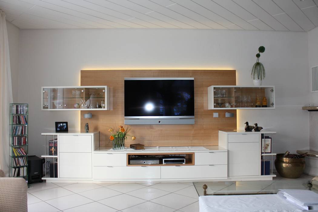 Wohnraummöbel, Horst Fetting Individueller Innenausbau Horst Fetting Individueller Innenausbau Modern living room Wood Wood effect TV stands & cabinets