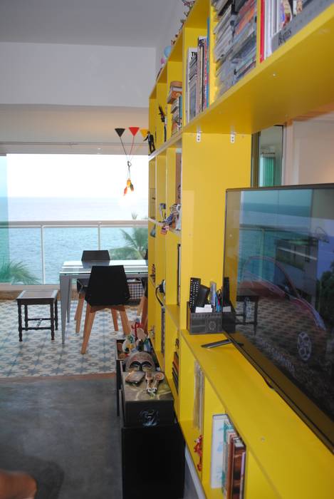 Apartamento Costa España, APSP Arquitetos Associados APSP Arquitetos Associados Modern living room