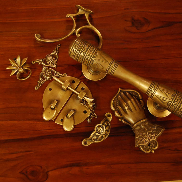 真鍮製の金具でお家の中もグレードアップ, 株式会社アートクルー 株式会社アートクルー 門 銅/青銅/黃銅 門