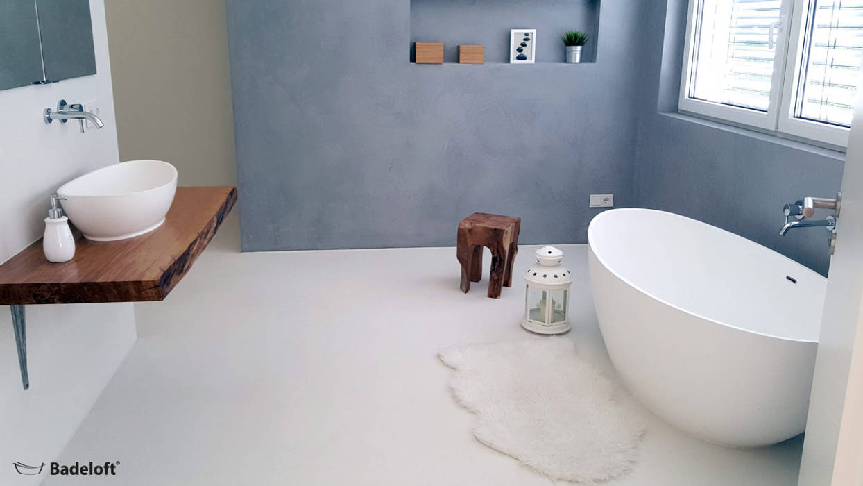 Edle freistehende Badewannen für luxuriöse Badezimmer, Badeloft - Badewannen und Waschbecken aus Mineralguss und Marmor Badeloft - Badewannen und Waschbecken aus Mineralguss und Marmor Modern bathroom Bathtubs & showers