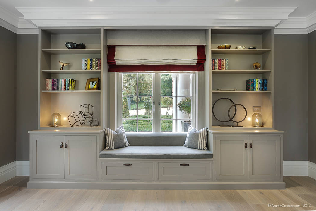 Family Home in Winchester's Sleepers Hill, Martin Gardner Photography Martin Gardner Photography غرفة المعيشة