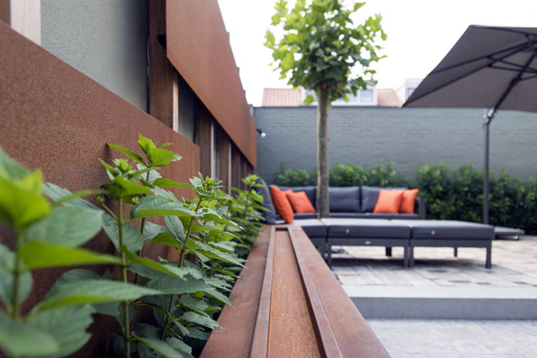 Kleine tuin in Made, De Rooy Hoveniers De Rooy Hoveniers Jardines de estilo moderno