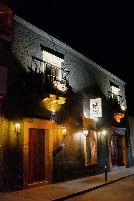 Fachada restaurada | Casa Gallo CÉRVOL Espacios comerciales Restaurantes