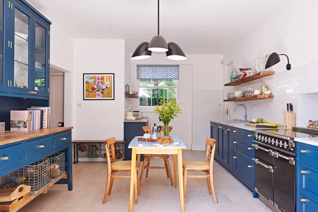 Light Filled Traditional Kitchen Holloways of Ludlow Bespoke Kitchens & Cabinetry Kitchen Wood Wood effect