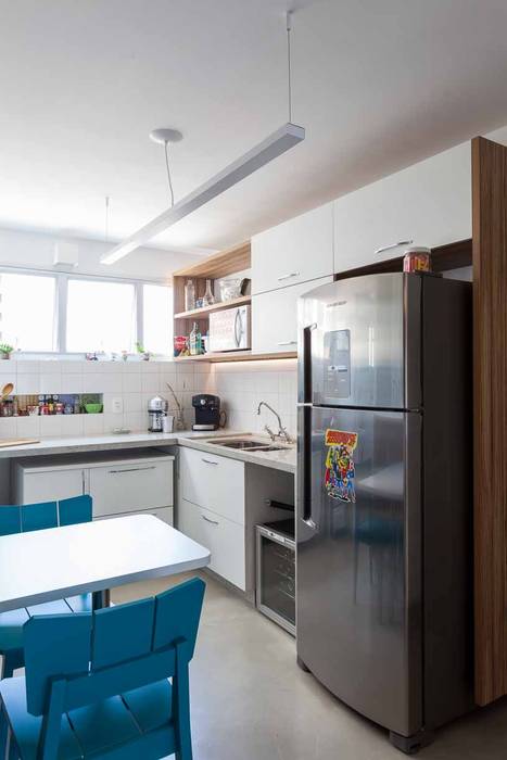 Apartamento do Amigo Calculista, Nautilo Arquitetura & Gerenciamento Nautilo Arquitetura & Gerenciamento Modern style kitchen MDF